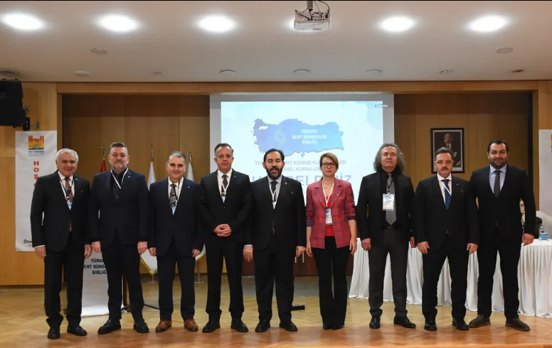 Türkiye Kent Konseyleri Birliği Olağan Genel Kurulu Zeytinburnu Belediyesi Ev Sahipliğinde Gerçekleştirildi